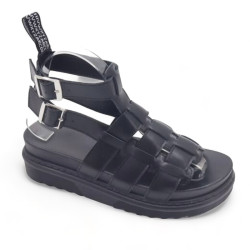Chunky sole flat gladiator sandal all black